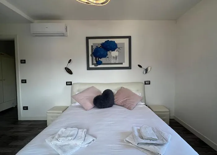 Caivano Rooms New Opening