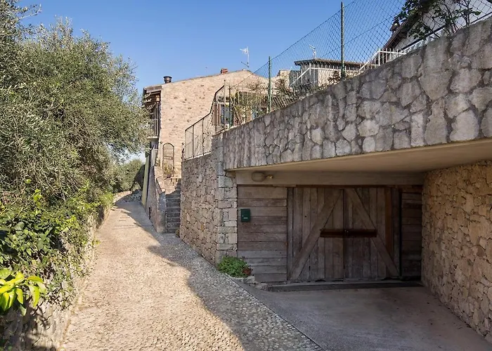 Villa Lucia Coi-Quiet And Lake View