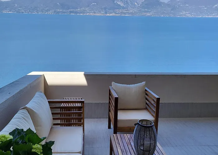 La Maison Sur Mer